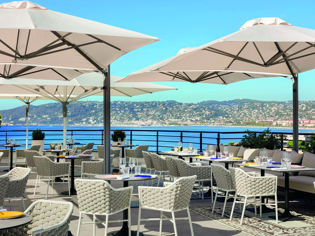 1932 hotel & spa cap Antibes mgallery Rooftop JL