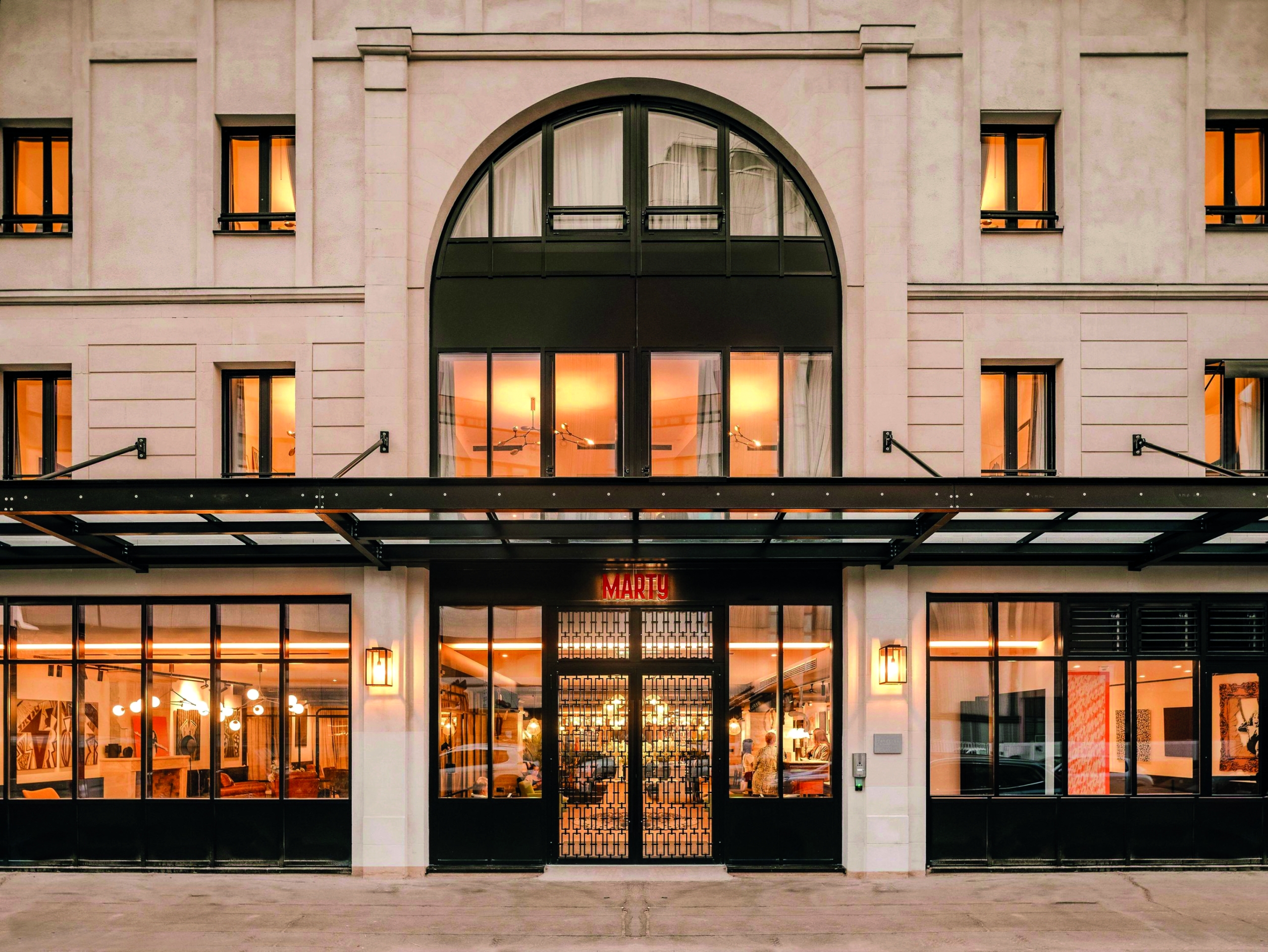 Marty Hôtel Bordeaux -Tapestry Collection by Hilton